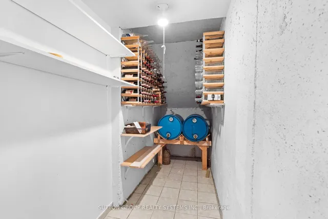 Additional image 50 of 45 Algarve Cres