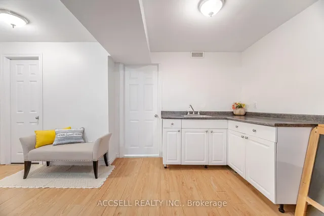 Additional image 40 of 323 Pettigrew Tr