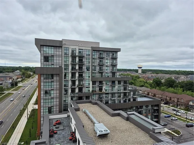 Additional image 24 of 450 Dundas St Unit 1005