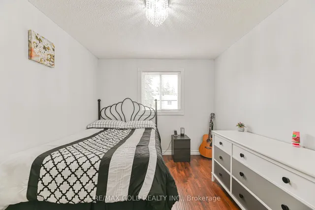 Additional image 38 of 31 Cassander Cres