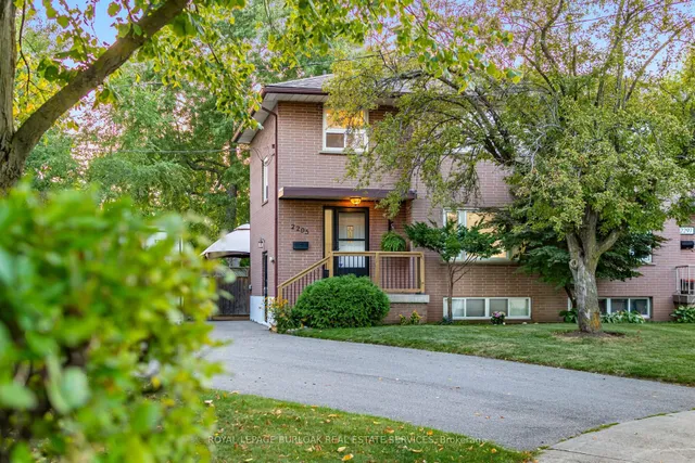 Property image for 2295 Barclay Rd