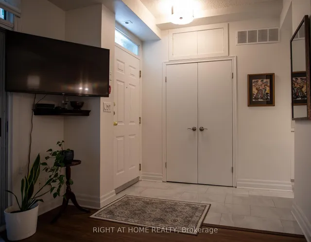 Additional image 6 of 30 Stadium Rd Unit 250