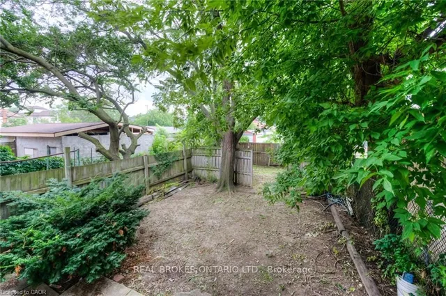 Additional image 35 of 40 Bristol St