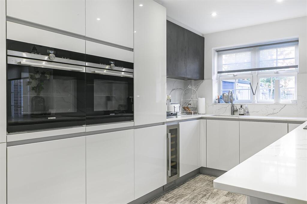 Additional image 3 of Beningfield Drive, London Colney, St. Albans