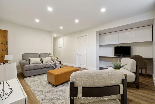 Additional image 33 of 49 Ann St