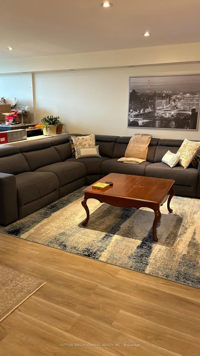 Additional image 22 of 299 Mill Rd Unit PH3