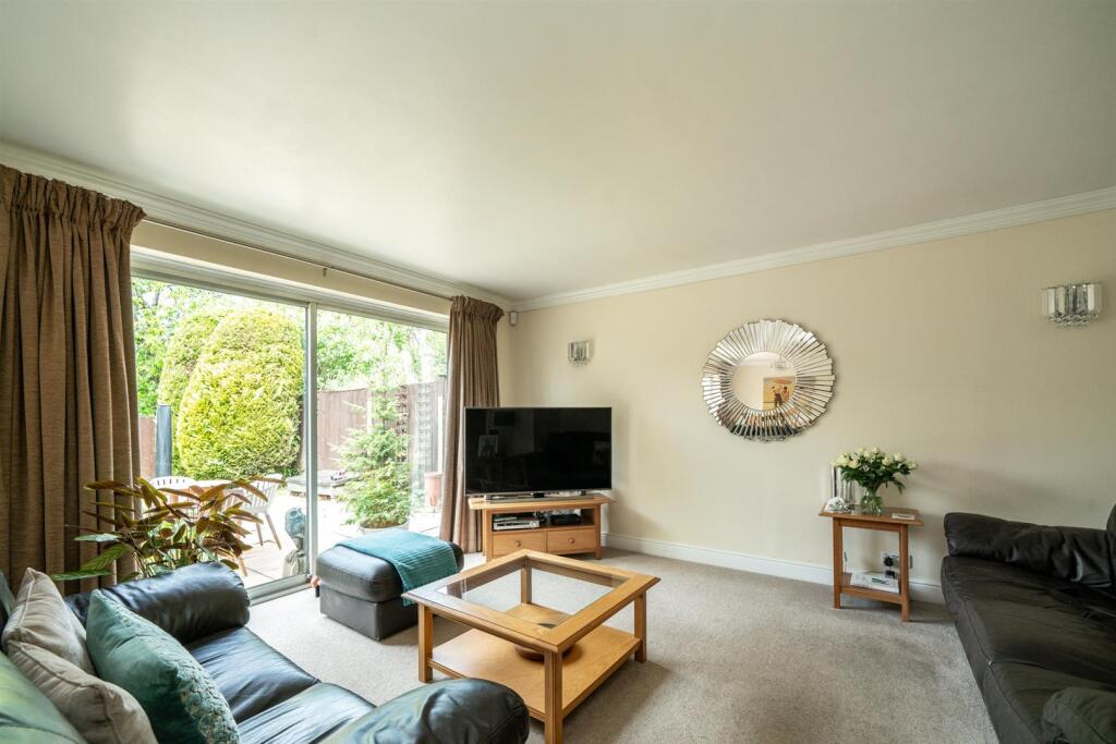 Additional image 22 of Long Fallow, Chiswell Green, St Albans