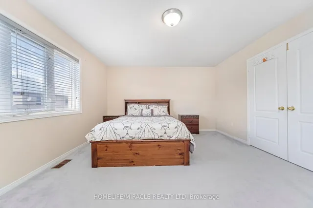 Additional image 20 of 17 Mainard Cres