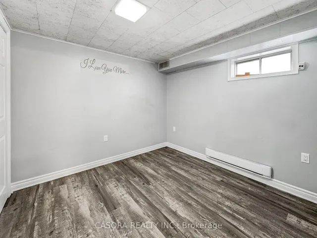 Additional image 39 of 300 East 32nd St