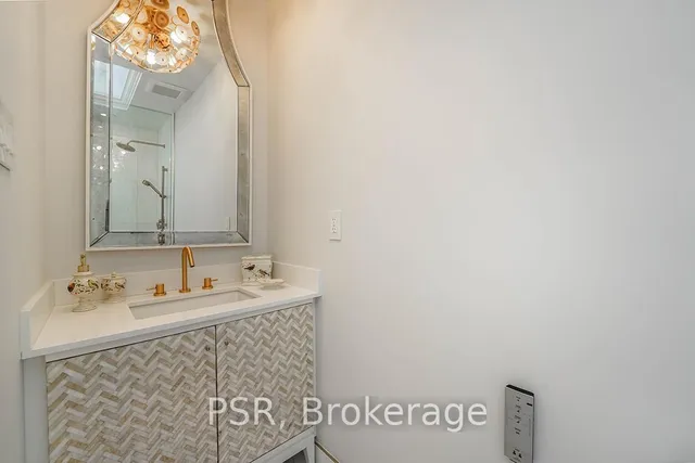 Additional image 32 of 149 Dunvegan Rd