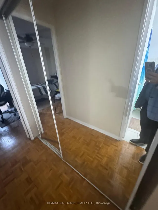 Additional image 15 of 4645 Jane St Unit 1207