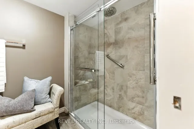 Additional image 9 of 2030 Cleaver Ave Unit 124