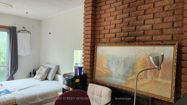 Additional image 6 of 9 Mentor Blvd