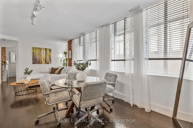 Additional image 10 of 36 James St Unit 803