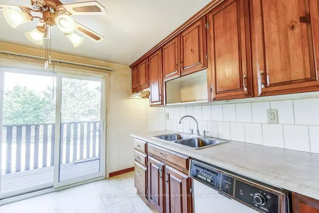 Additional image 21 of 1250 Limeridge Rd Unit 23