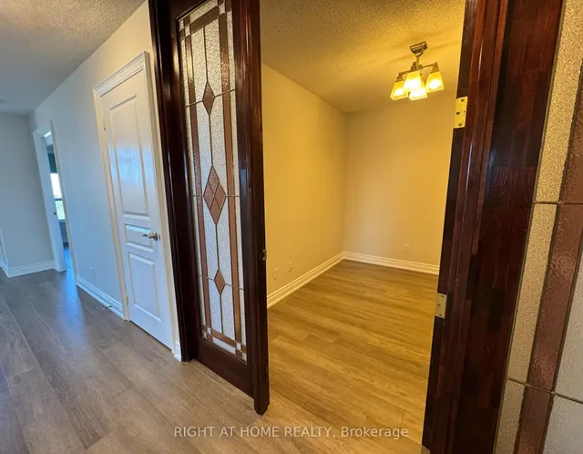 Additional image 12 of 10 NORTHTOWN Way Unit 2112