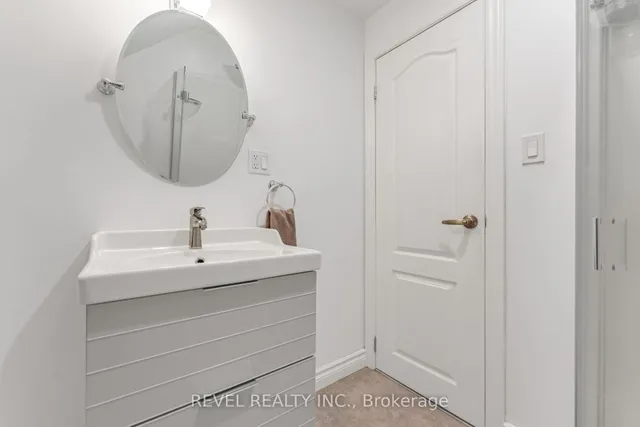 Additional image 26 of 680 Woodburn Rd