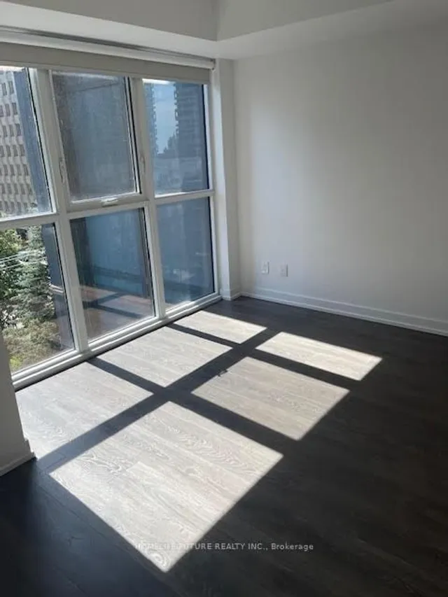 Additional image 2 of 125 Redpath Ave Unit 510