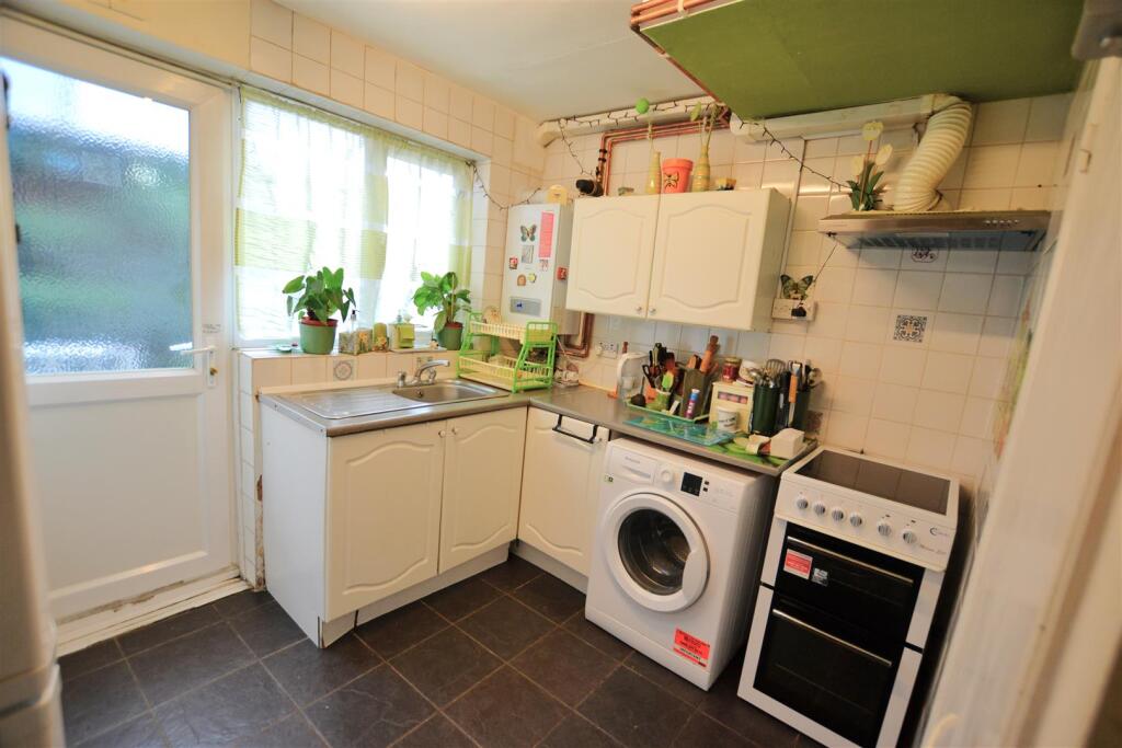 Additional image 6 of Breaks Road, Hatfield