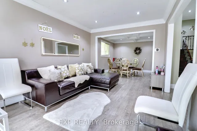 Additional image 2 of 28 Poinsettia Pl