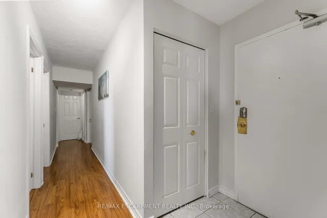 Additional image 3 of 75 Glenburn Crt Unit 1004