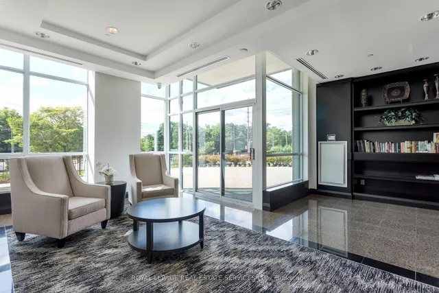 Additional image 2 of 1403 Royal York Rd Unit 708