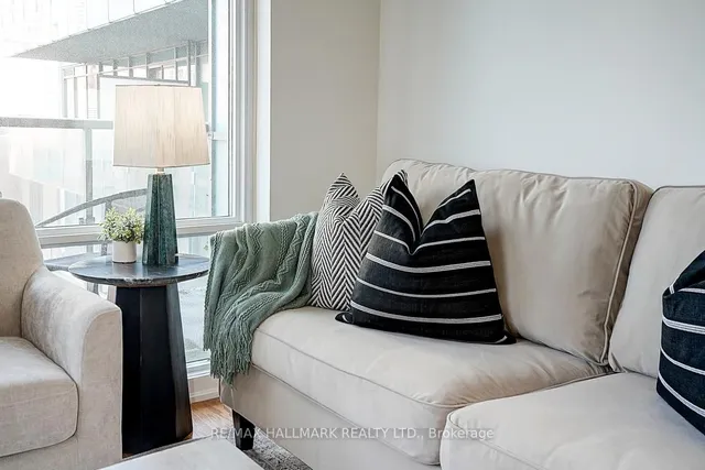 Additional image 4 of 1 Bedford Rd Unit 819