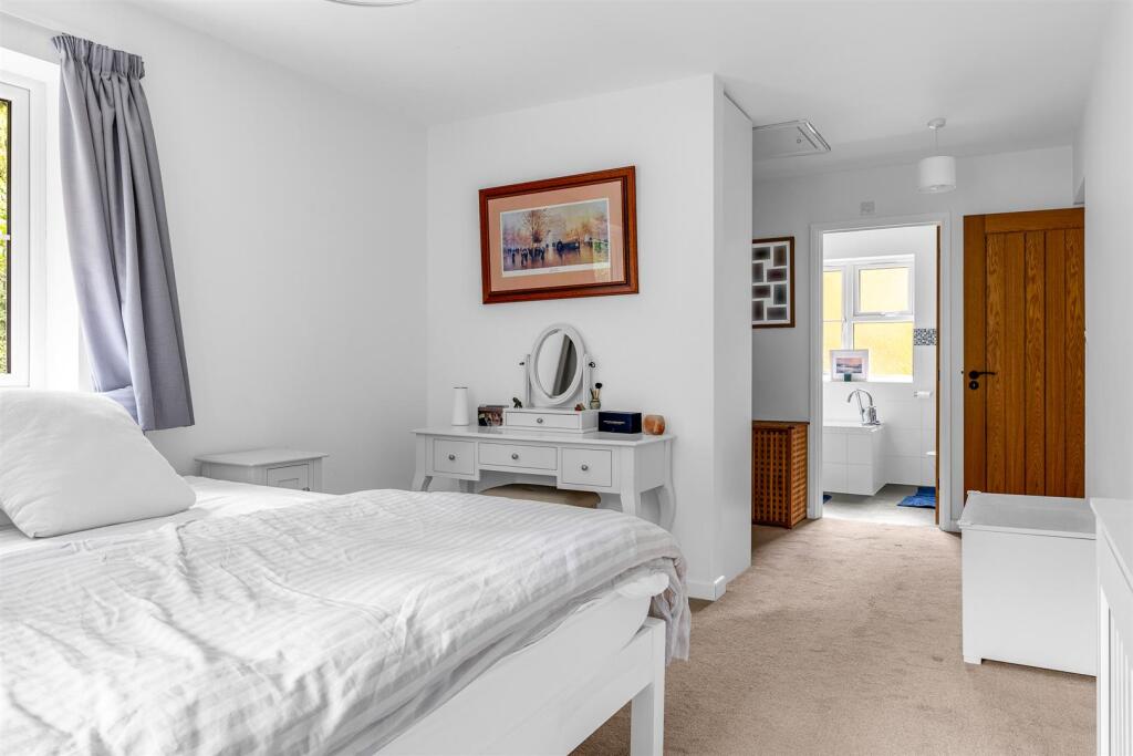 Additional image 17 of Rayfield, Welwyn Garden City