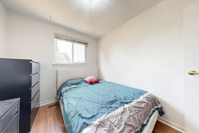 Additional image 32 of 83 Guildford Cres Unit 83