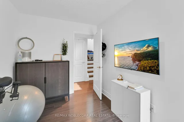 Additional image 26 of 13 Foundry Ave Unit 239