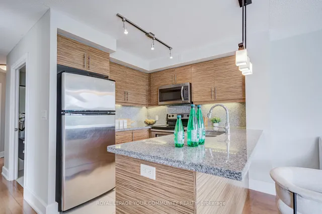 Additional image 4 of 676 Sheppard Ave Unit 308