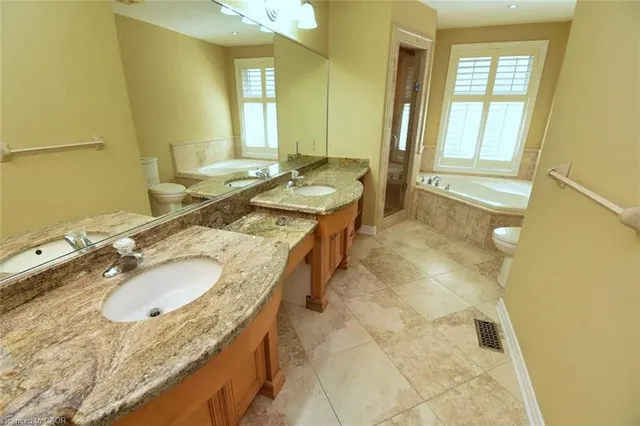 Additional image 17 of 43 Lowinger Ave