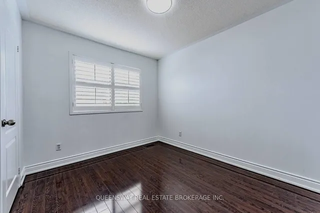 Additional image 35 of 12 Dandelion Rd