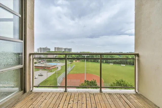 Additional image 19 of 1 Leaside Park Dr Unit 616