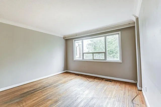 Additional image 7 of 97 Mc Roberts Ave