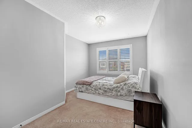 Additional image 26 of 245 Checkerberry Cres