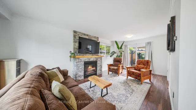 Additional image 7 of 1 YORKDALE Cres