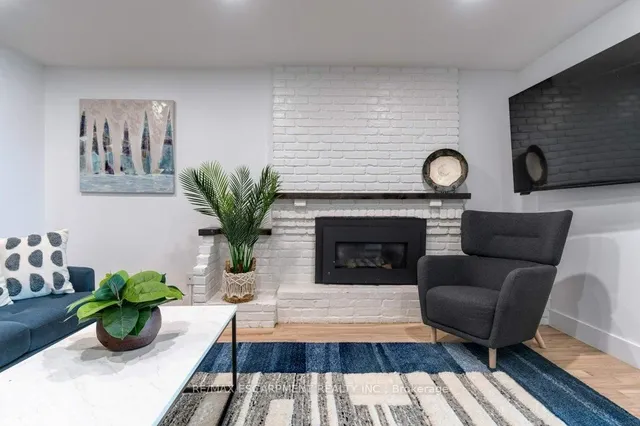 Additional image 10 of 636 WEST OVAL Dr