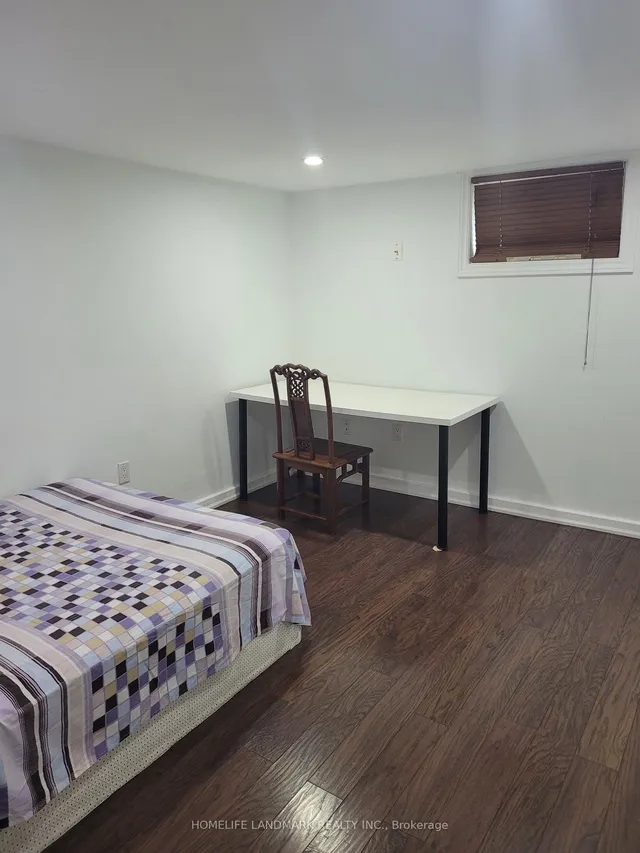 Additional image 13 of 20 Ainslie Ave