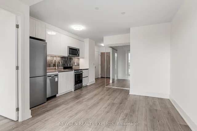 Additional image 16 of 3100 Keele St Unit 521