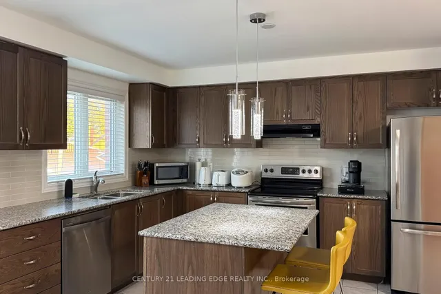 Additional image 17 of 12 Pringdale Gardens Circ