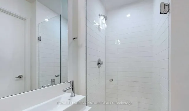 Additional image 6 of 576 Front St Unit 1011E