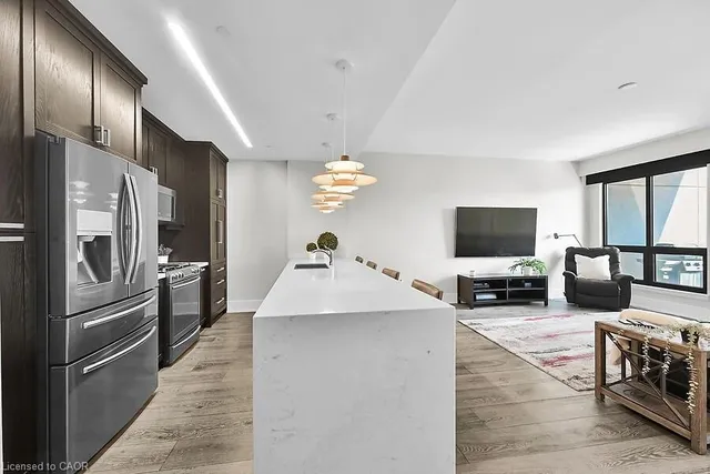 Additional image 7 of 181 James St Unit 804