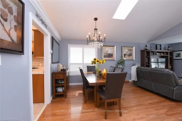 Additional image 12 of 17 Durrell Crt