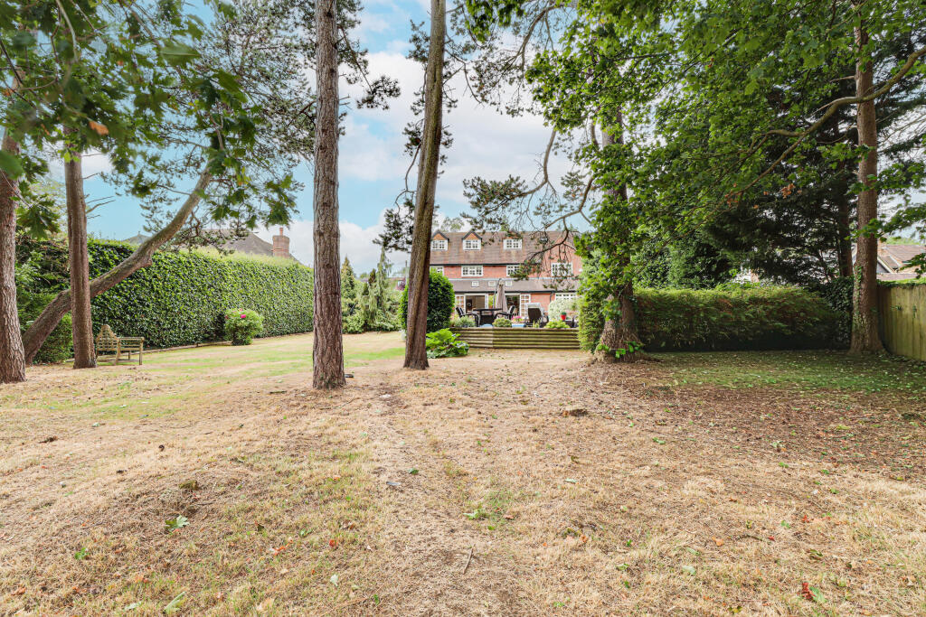 Additional image 25 of Chamberlaines, Harpenden, Hertfordshire, AL5