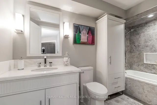 Additional image 20 of 110 Bloor St Unit 1309