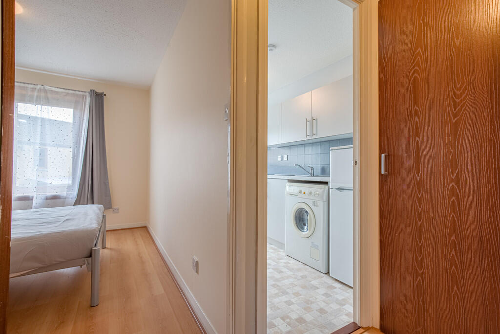 Additional image 11 of Lee Crescent North, Aberdeen