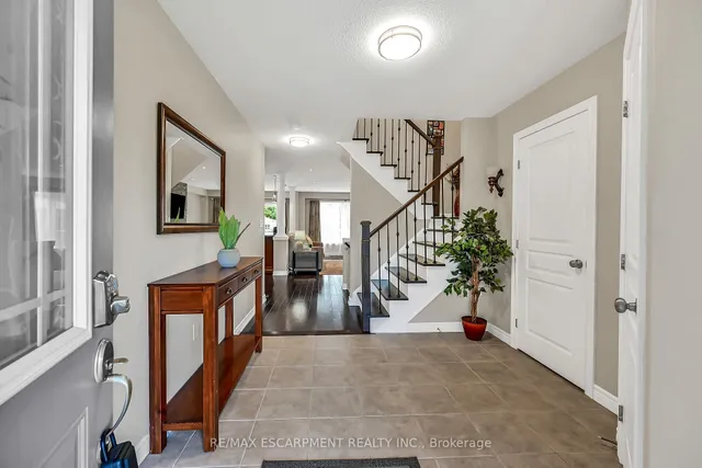 Additional image 5 of 70 Escarpment Dr