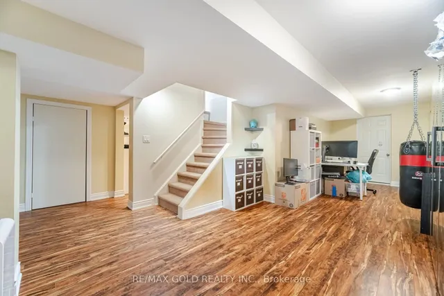 Additional image 30 of 10 Cloverlawn St