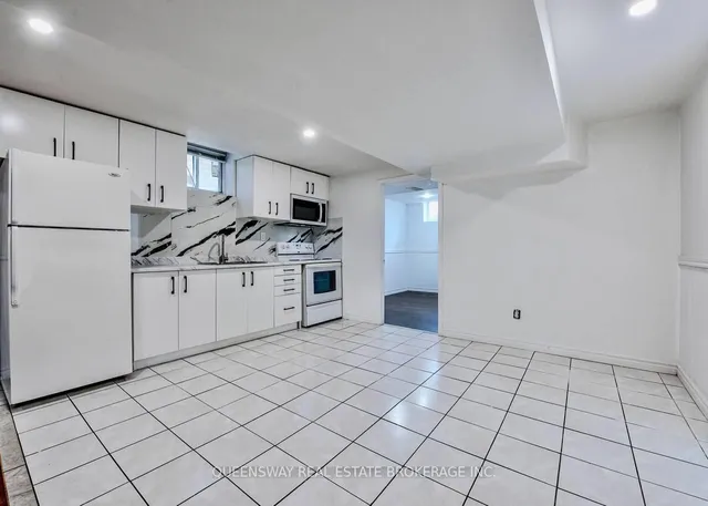 Additional image 41 of 12 Dandelion Rd